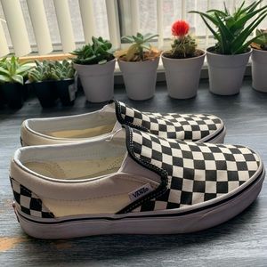 checkered vans